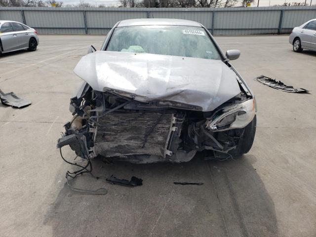 Photo 5 from auction – 2014 CHRYSLER 200 TOURIN with VIN 1C3CCBBB4EN178748
