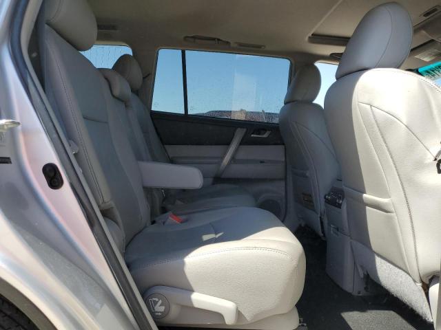 Photo 11 from auction – 2012 TOYOTA HIGHLANDER with VIN 5TDBK3EH2CS095567