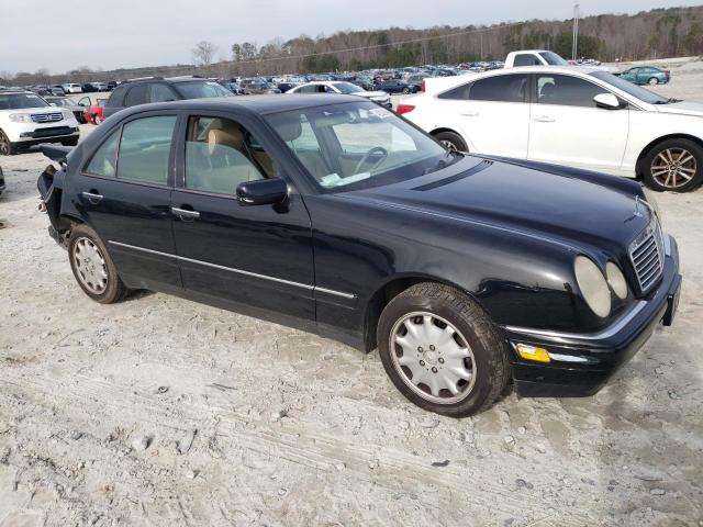 Photo 4 from auction – 1998 MERCEDES-BENZ E 320 with VIN WDBJF65F7WA691256