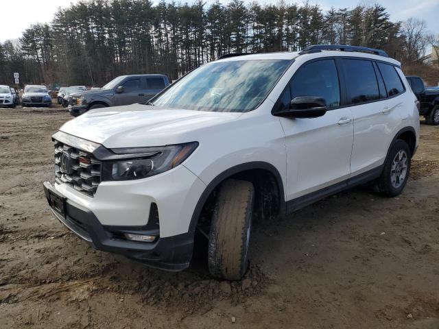 HONDA PASSPORT T 2023 with VIN 5FNYF8H69PB024690 - Photo from auction