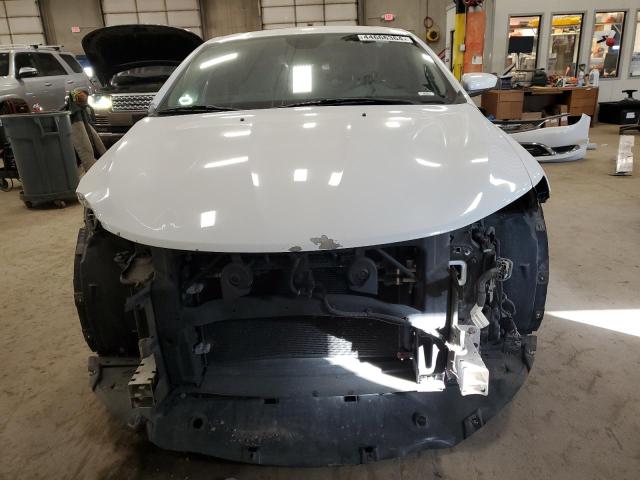 Photo 5 from auction – 2015 CHRYSLER 200 LIMITE with VIN 1C3CCCAB4FN557497