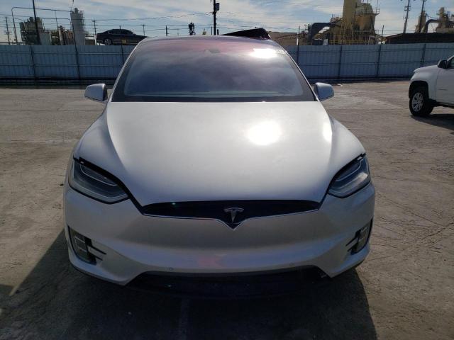 Photo 5 from auction – 2016 TESLA MODEL X with VIN 5YJXCBE21GF005778