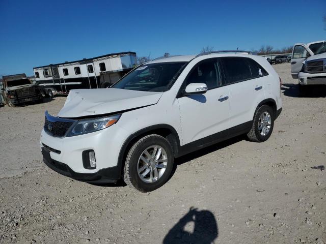 KIA SORENTO LX 2015 with VIN 5XYKT4A64FG602428 - Photo from auction