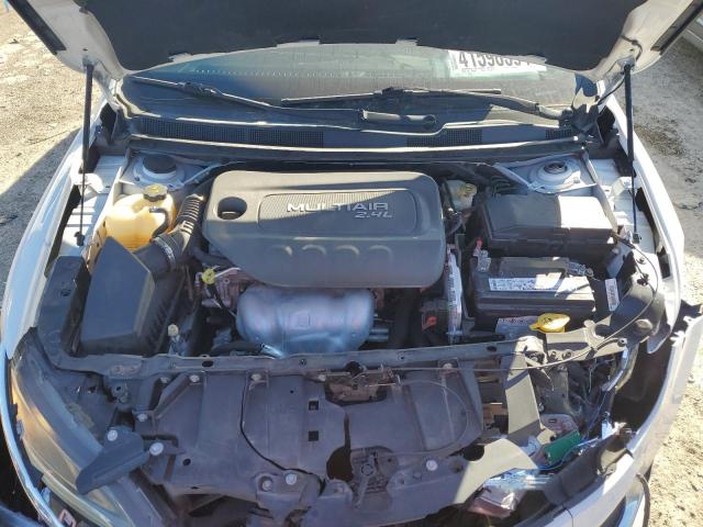 Photo 11 from auction – 2016 CHRYSLER 200 LIMITE with VIN 1C3CCCAB4GN139135
