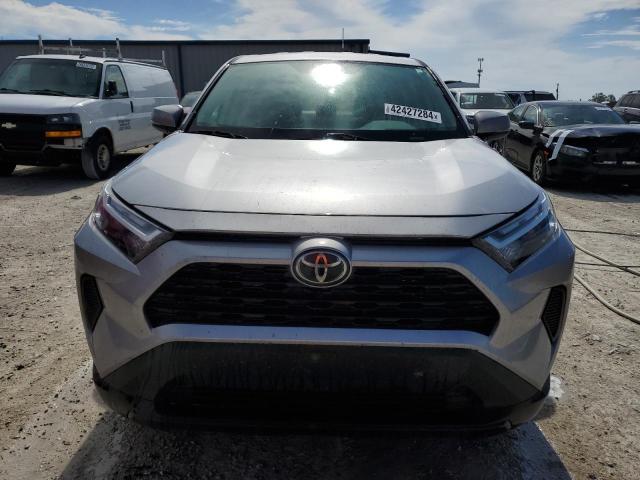 Photo 5 from auction – 2023 TOYOTA RAV4 LE with VIN 2T3K1RFV8PC221494