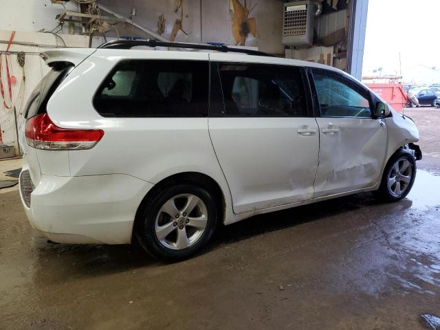 Photo 3 from auction – 2012 TOYOTA SIENNA LE with VIN 5TDKK3DC5CS223323