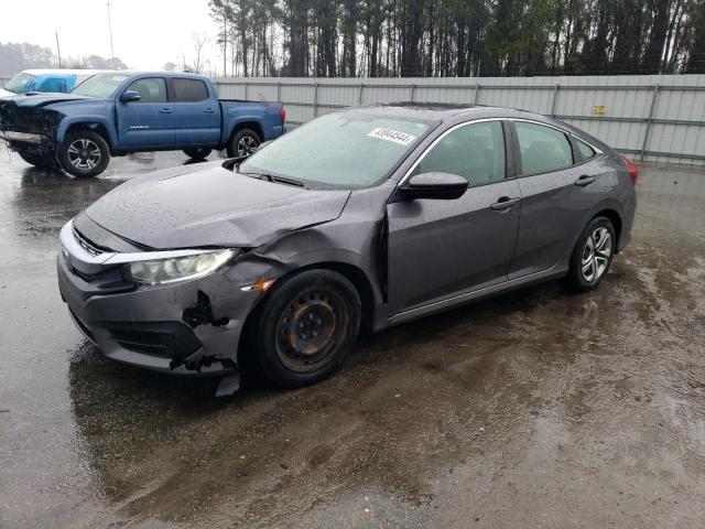 HONDA CIVIC LX 2017 z numerem VIN 19XFC2F56HE045673 - Zdjęcie z aukcji