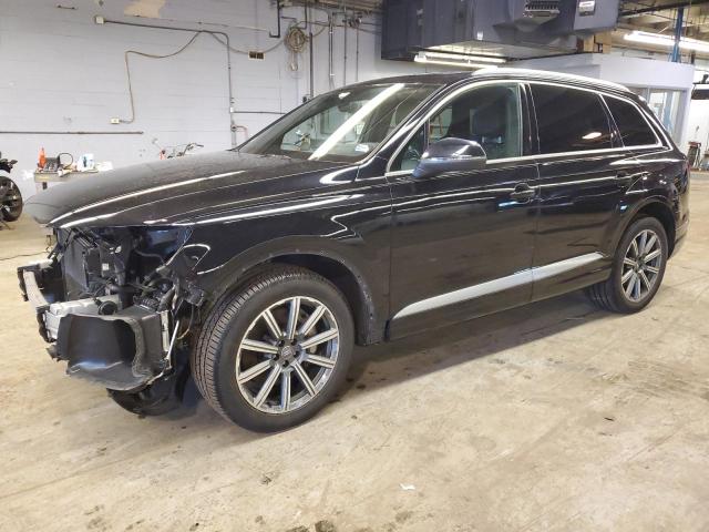 AUDI Q7 PRESTIG 2019 with VIN WA1VAAF79KD038586 - Photo from auction