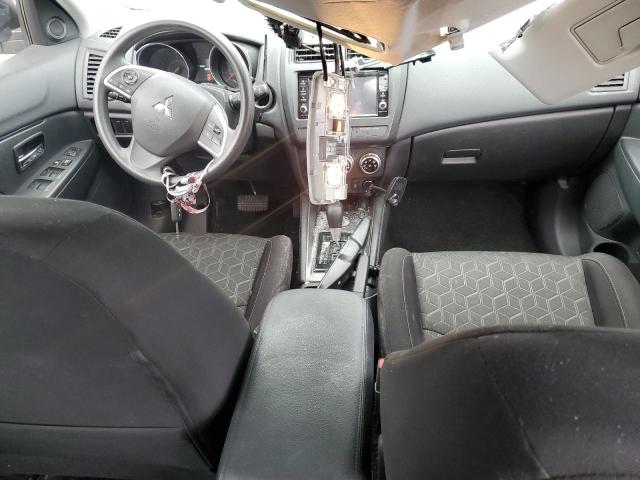 Photo 8 from auction – 2022 MITSUBISHI OUTLANDER with VIN JA4APUAU9NU020119