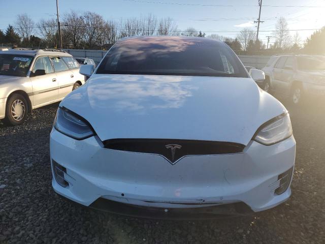 Photo 5 from auction – 2020 TESLA MODEL X with VIN 5YJXCAE25LF239815