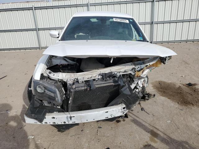 Photo 5 from auction – 2019 CHRYSLER 300 S with VIN 2C3CCABG5KH654385