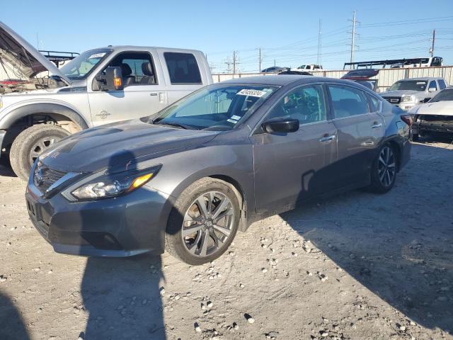NISSAN ALTIMA 2.5 2017 with VIN 1N4AL3AP4HN353872 - Photo from auction