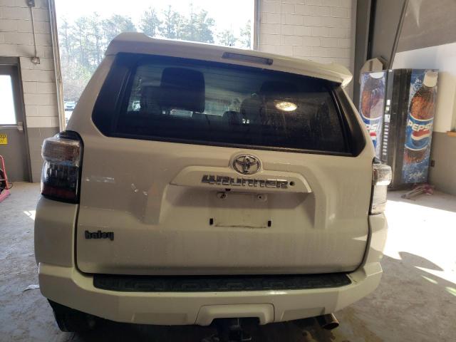 Photo 6 from auction – 2017 TOYOTA 4RUNNER SR with VIN JTEBU5JR5H5427126