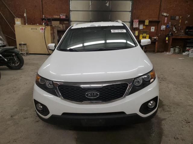 Photo 5 from auction – 2013 KIA SORENTO LX with VIN 5XYKTDA63DG331391