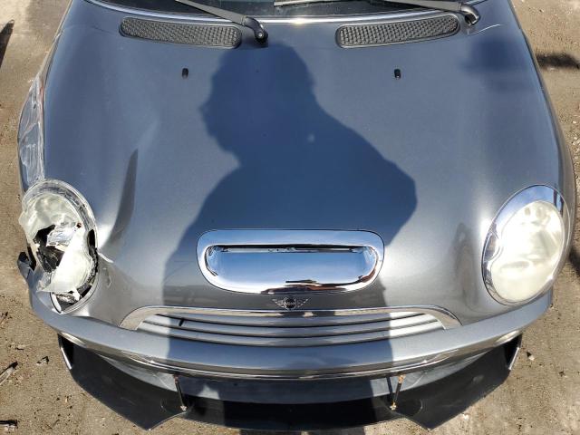 Photo 11 from auction – 2005 MINI COOPER S with VIN WMWRE33485TD97312