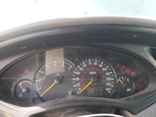 Photo 9 from auction – 2000 FORD FOCUS LX with VIN 1FAFP33P0YW299195