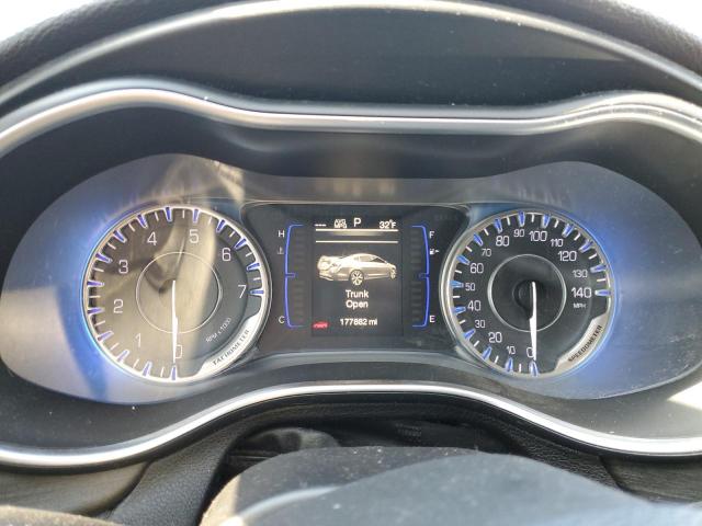 Photo 9 from auction – 2015 CHRYSLER 200 LIMITE with VIN 1C3CCCAB2FN560303