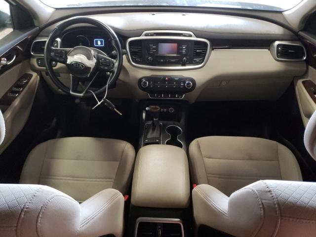 Photo 8 from auction – 2016 KIA SORENTO LX with VIN 5XYPG4A37GG056919