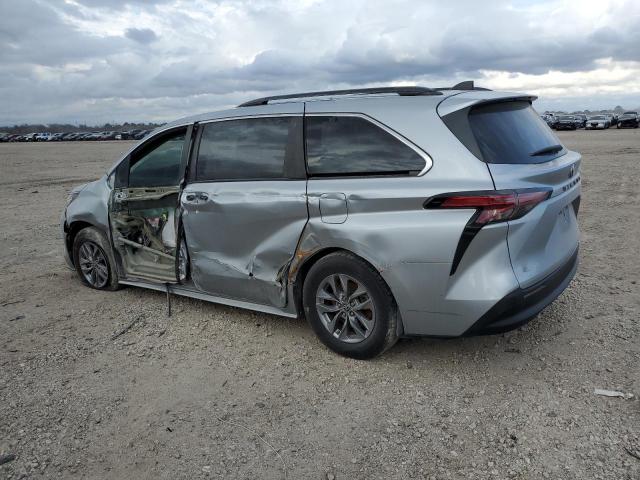 Photo 2 from auction – 2021 TOYOTA SIENNA LE with VIN 5TDKRKEC6MS020074