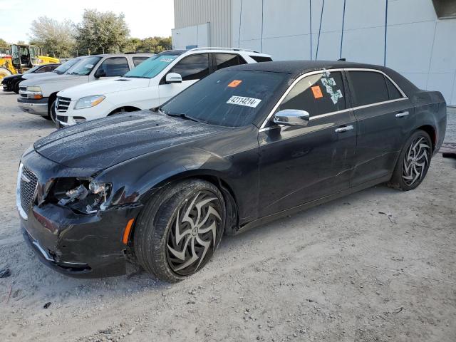 CHRYSLER 300 LIMITE 2019 with VIN 2C3CCAEG4KH683095 - Photo from auction