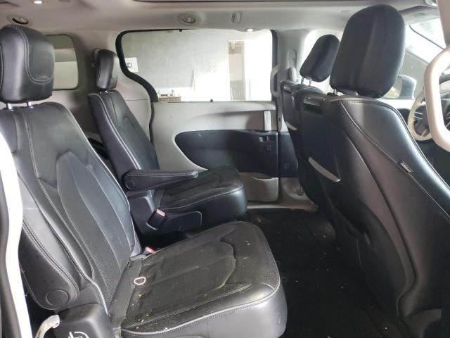Photo 11 from auction – 2018 CHRYSLER PACIFICA L with VIN 2C4RC1GG3JR132457