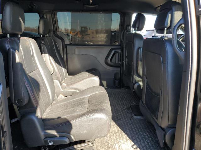 Photo 11 from auction – 2018 DODGE GRAND CARA with VIN 2C4RDGEG8JR238194