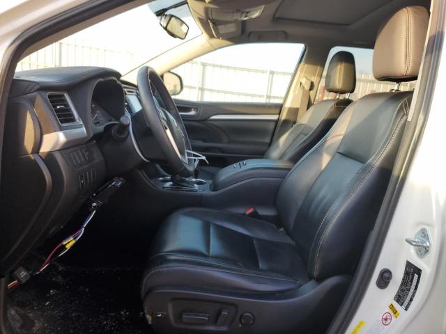 Photo 7 from auction – 2016 TOYOTA HIGHLANDER with VIN 5TDKKRFH5GS135812