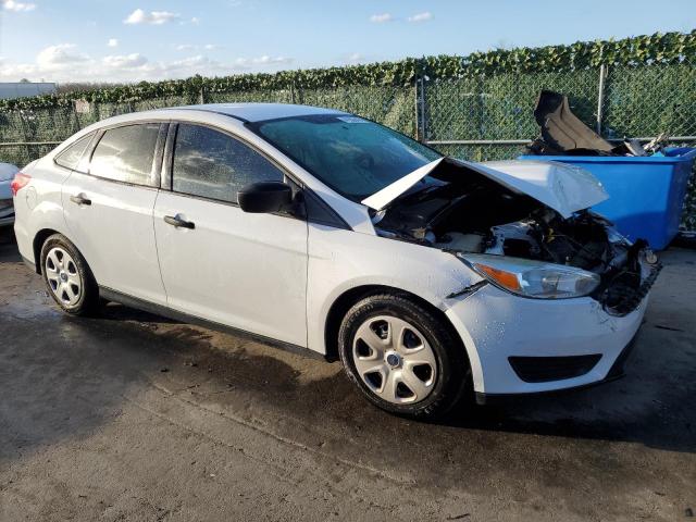 Photo 4 from auction – 2016 FORD FOCUS S with VIN 1FADP3E26GL317790