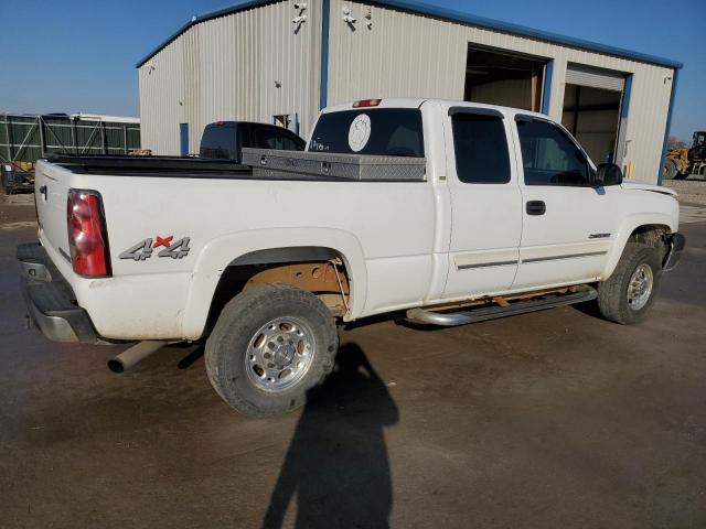 Photo 3 from auction – 2005 CHEVROLET SILV2500 4 with VIN 1GCHK29U95E160273