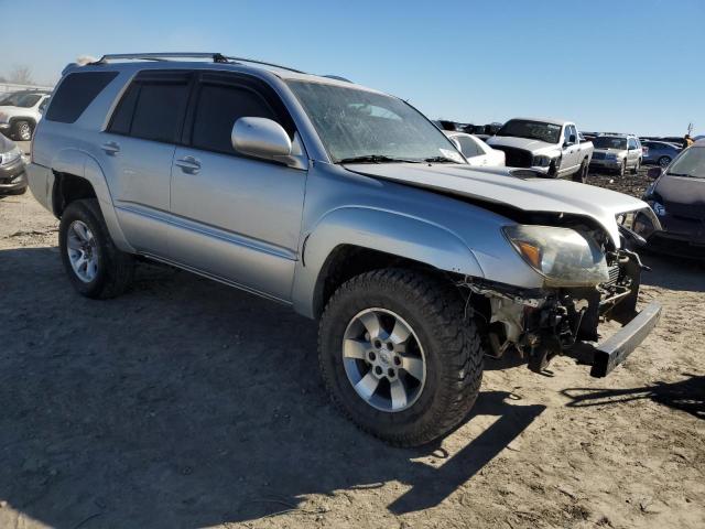 Photo 4 from auction – 2004 TOYOTA 4RUNNER SR with VIN JTEBT14R240032951