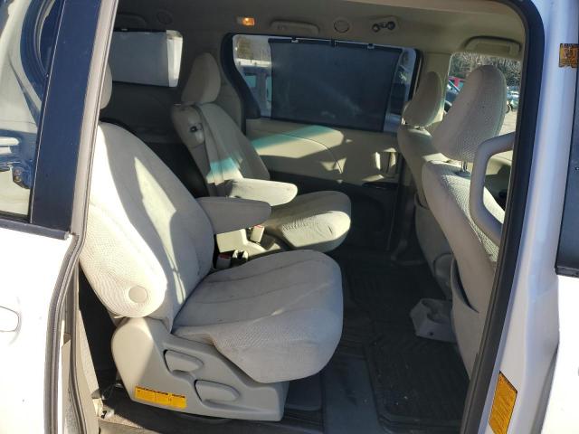 Photo 11 from auction – 2012 TOYOTA SIENNA LE with VIN 5TDKK3DC0CS185337