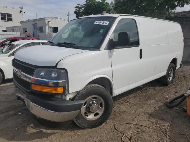 CHEVROLET EXPRESS G2 2018 with VIN 1GCWGAFP6J1212557 - Photo from auction