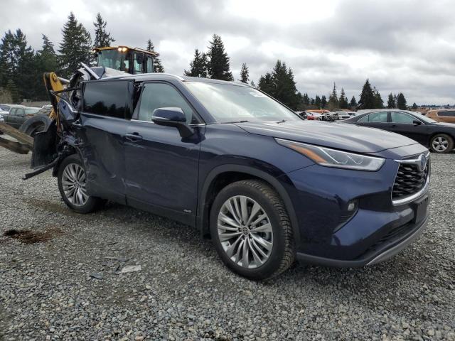 Photo 4 from auction – 2022 TOYOTA HIGHLANDER with VIN 5TDEBRCH8NS083350