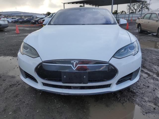 Photo 5 from auction – 2015 TESLA MODEL S 70 with VIN 5YJSA1S11FF083854