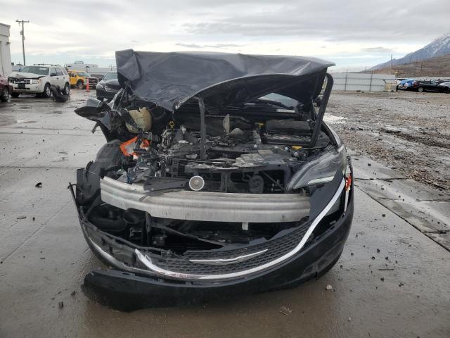 Photo 5 from auction – 2017 CHRYSLER 200 LIMITE with VIN 1C3CCCAB0HN511071