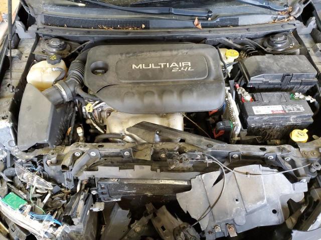 Photo 11 from auction – 2015 CHRYSLER 200 LIMITE with VIN 1C3CCCAB2FN525602