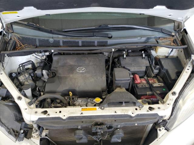 Photo 12 from auction – 2016 TOYOTA SIENNA XLE with VIN 5TDYK3DC2GS697469
