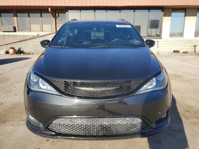 Photo 5 from auction – 2018 CHRYSLER PACIFICA T with VIN 2C4RC1BGXJR171957