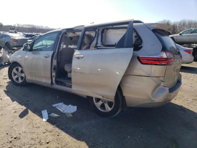 Photo 2 from auction – 2017 TOYOTA SIENNA LE with VIN 5TDKZ3DC0HS890321