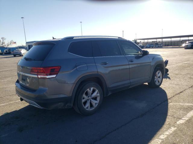 Photo 3 from auction – 2018 VOLKSWAGEN ATLAS with VIN 1V2KR2CA7JC506017