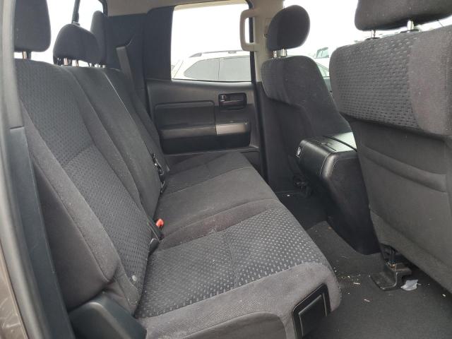 Photo 10 from auction – 2011 TOYOTA TUNDRA DOU with VIN 5TFUM5F12BX019209