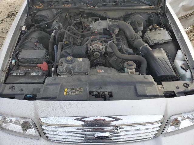Photo 11 from auction – 2011 FORD CROWN VICT with VIN 2FABP7BV5BX166644