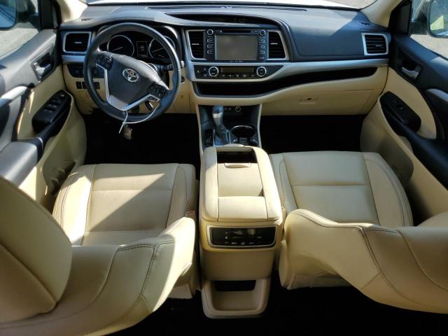 Photo 8 from auction – 2017 TOYOTA HIGHLANDER with VIN 5TDKZRFH7HS518597
