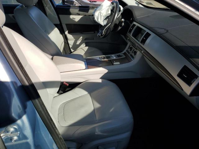 Photo 7 from auction – 2013 JAGUAR XF with VIN SAJWJ0EF8D8S86483