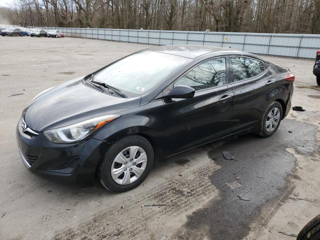 HYUNDAI ELANTRA SE 2016 with VIN 5NPDH4AE0GH735652 - Photo from auction