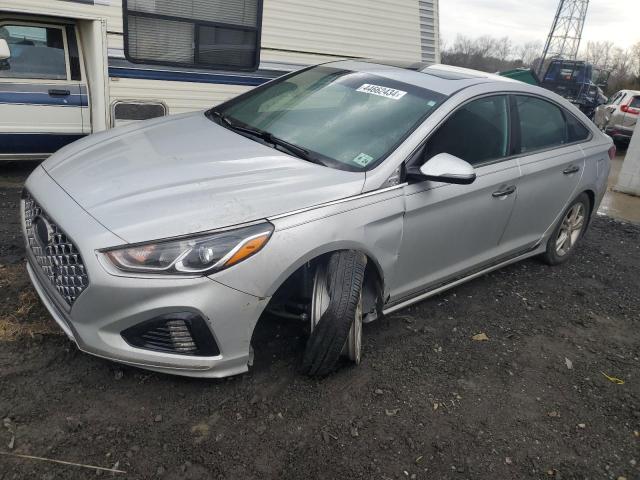 HYUNDAI SONATA LIM 2019 with VIN 5NPE34AF3KH735665 - Photo from auction