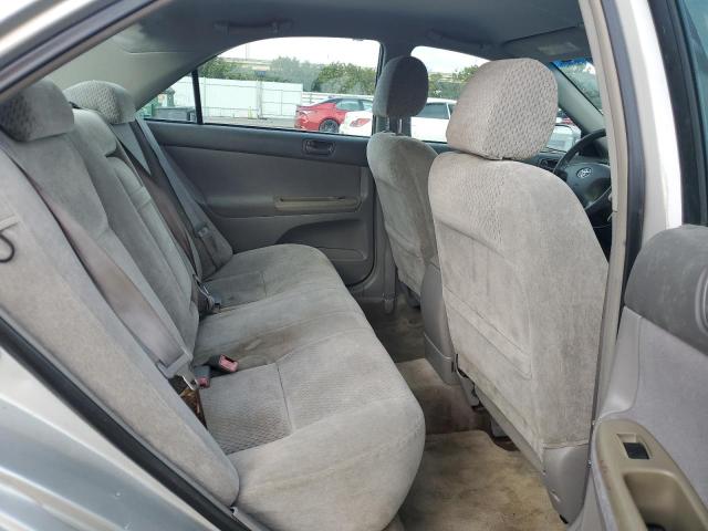 Photo 10 from auction – 2003 TOYOTA CAMRY LE with VIN 4T1BE32K93U166360