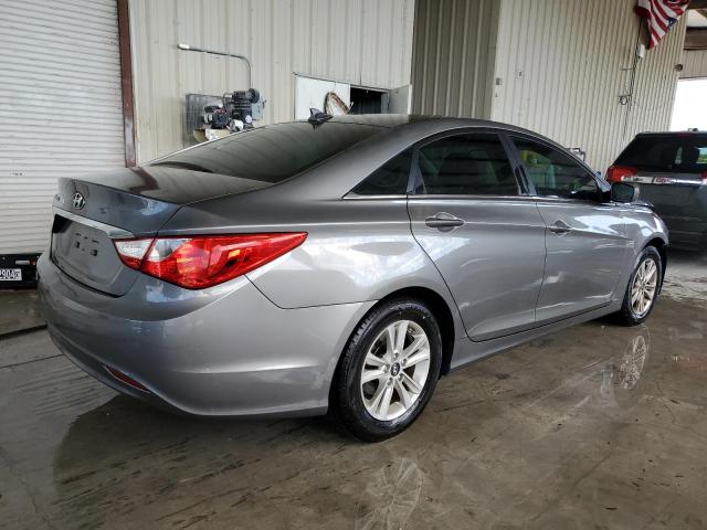 Photo 3 from auction – 2012 HYUNDAI SONATA GLS with VIN 5NPEB4AC7CH488175
