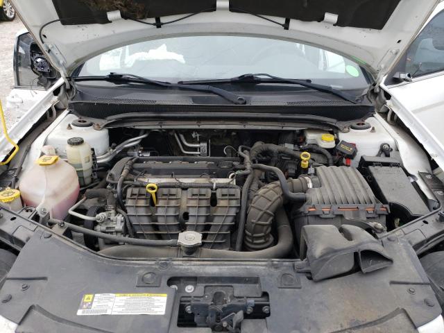 Photo 11 from auction – 2013 CHRYSLER 200 LX with VIN 1C3CCBAB8DN640812