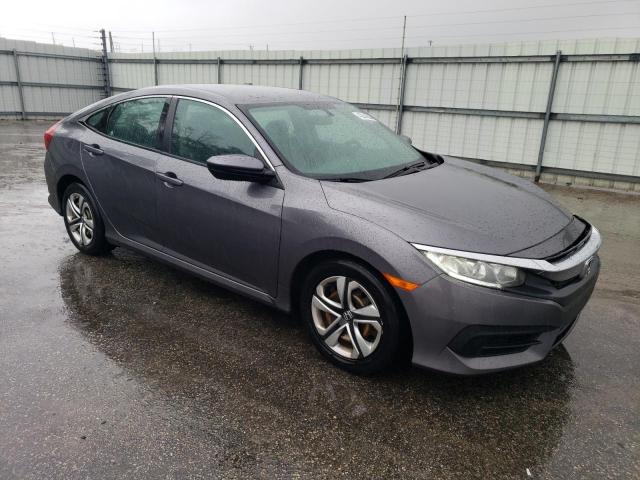 Zdjęcie 4 z aukcji – 2017 HONDA CIVIC LX z VIN 19XFC2F56HE045673